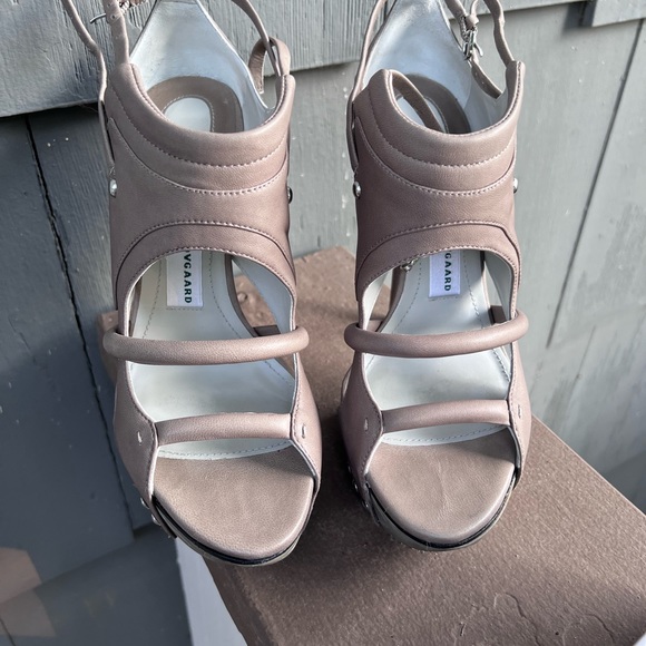 Camilla Skovgaard Cut Out Platform Punk Sexy Stiletto Shoes - Picture 2 of 11